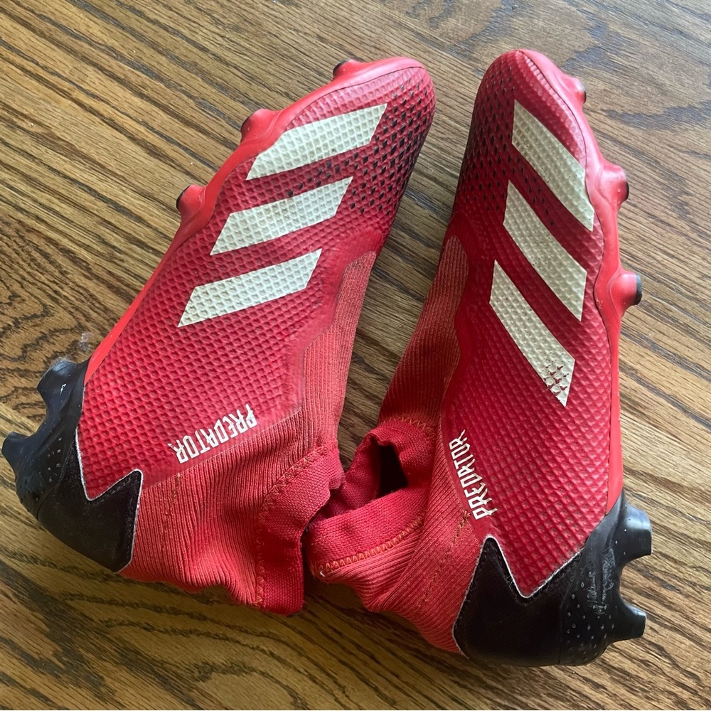 Youth Adidas Predator Cleats
